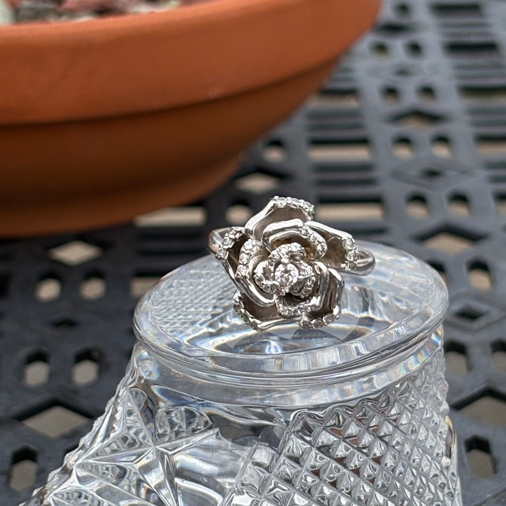 Sterling Silver Simulated Diamond Cubic Zirconia Flower Rose Ring Size 10 Bold - Picture 5 of 13